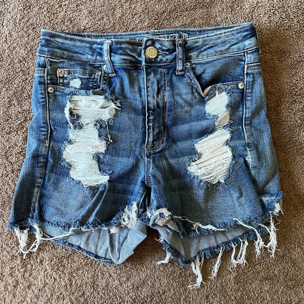 American Eagle Hi-Rise Jean Shorts!